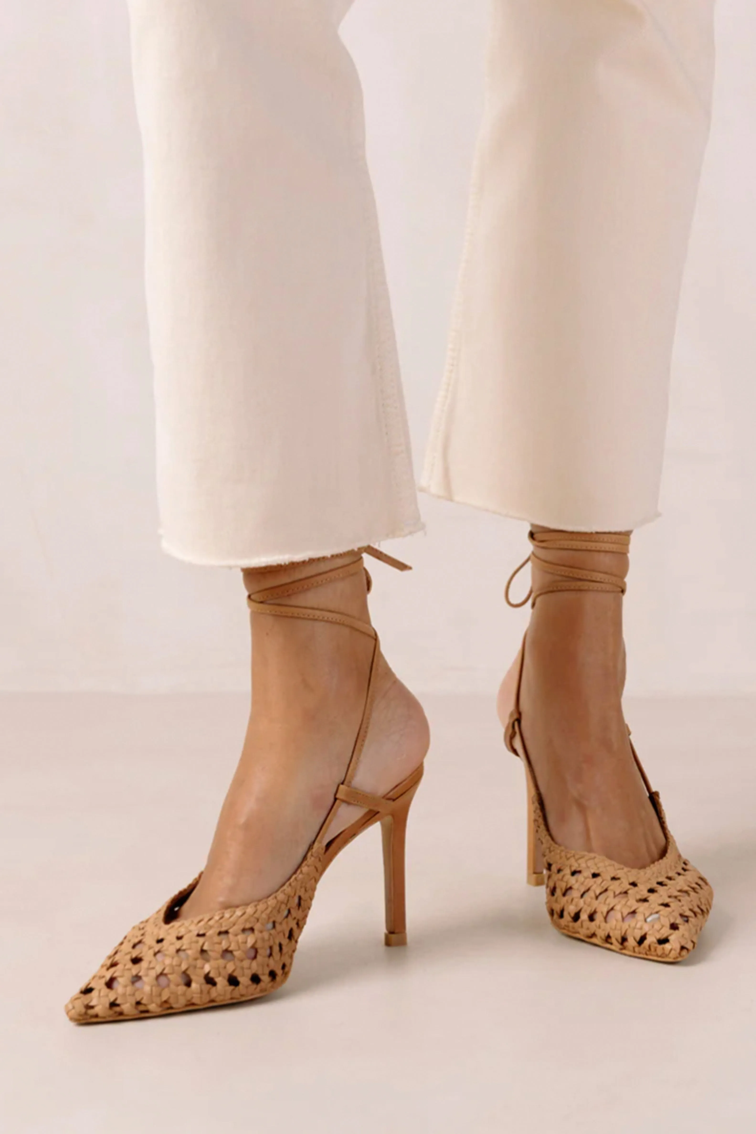 ALOHAS | Sandstorm Leather Heels - Carmel