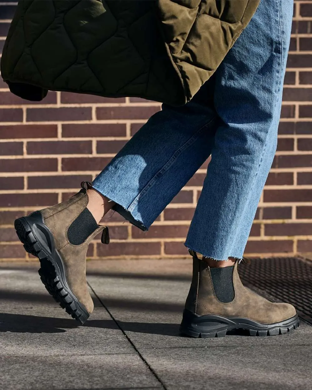 Blundstone 2239 Leather Chelsea Boots