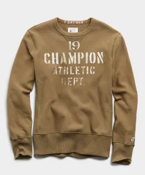 Champion 19 Athletic Dept. Sweatshirt in Fatigue Green