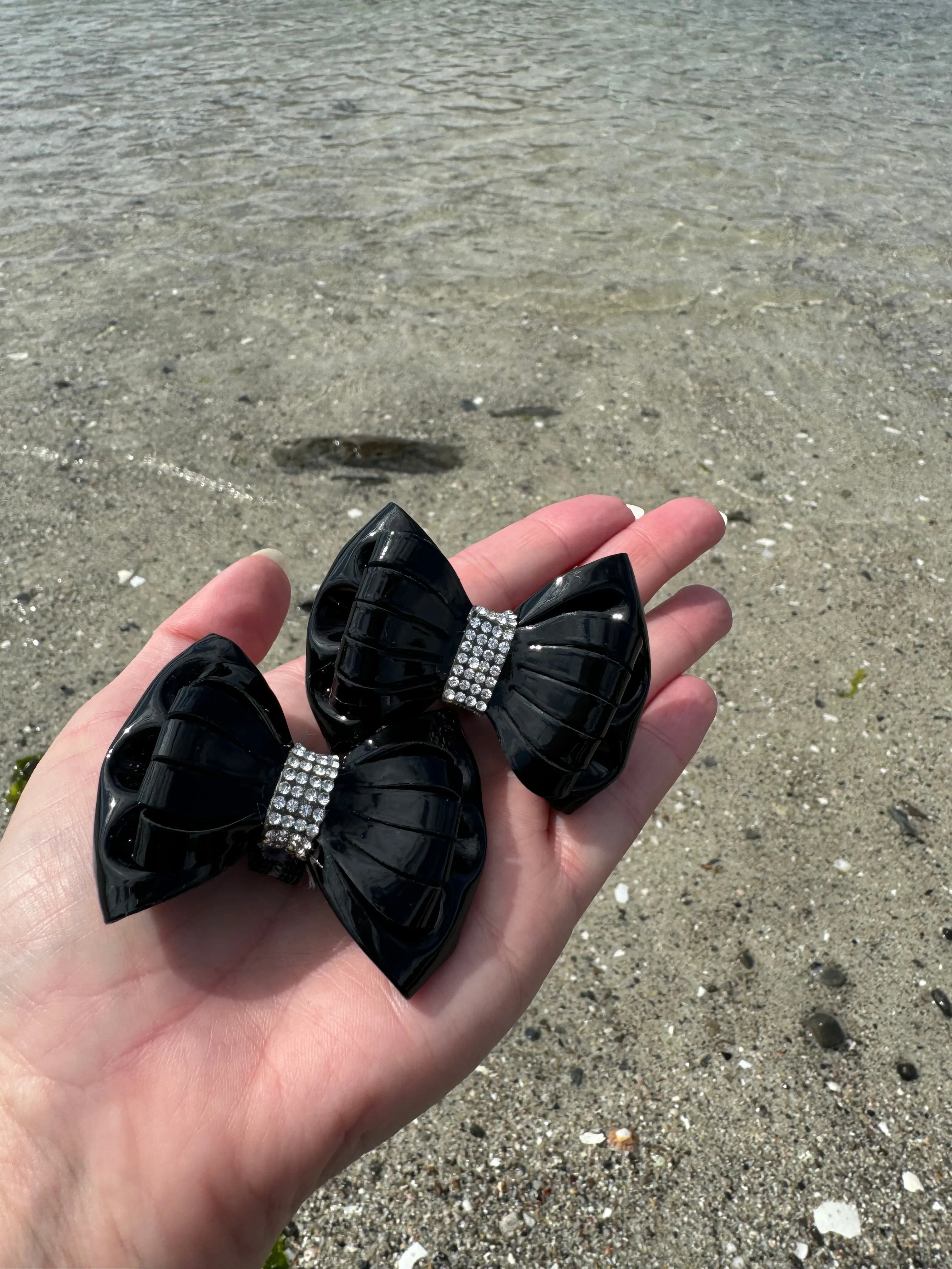 Extra Glitz Black Patent Shoe Bows