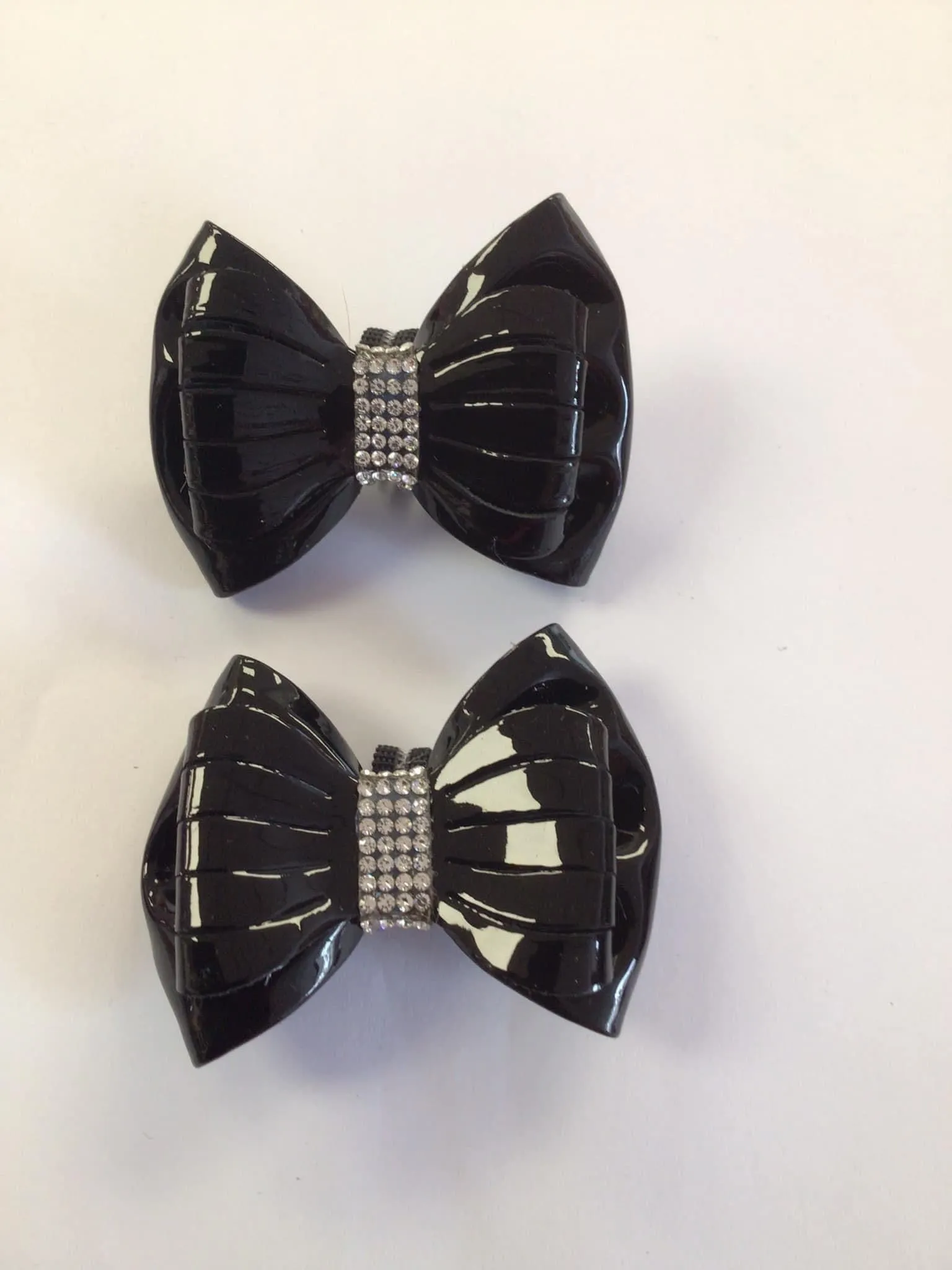 Extra Glitz Black Patent Shoe Bows