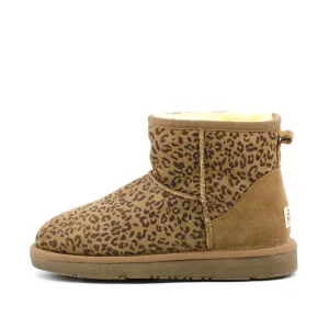 Leo Print Short Ugg Boot - Chestnut