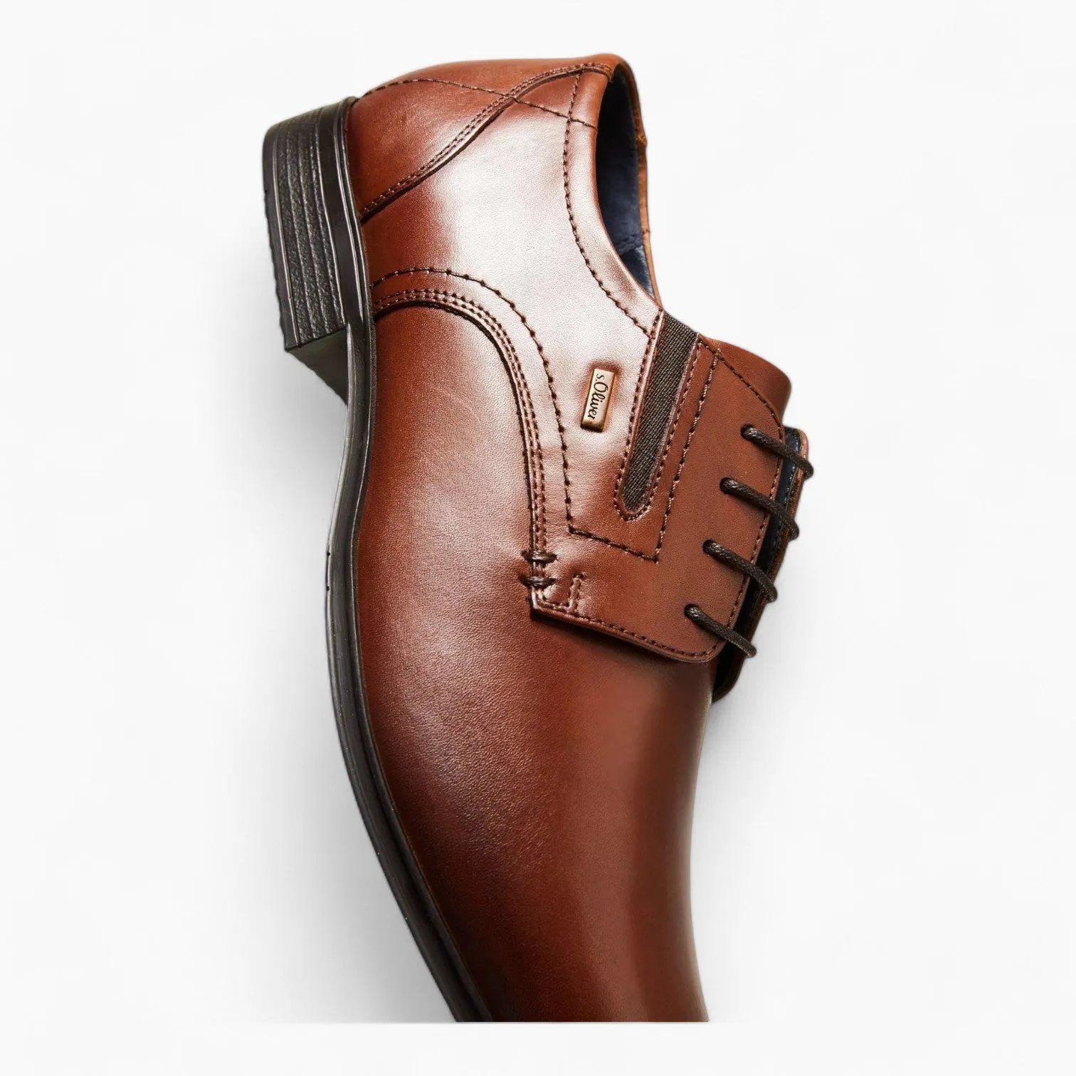 Men's Classic Lace-Up Shoes in Leather