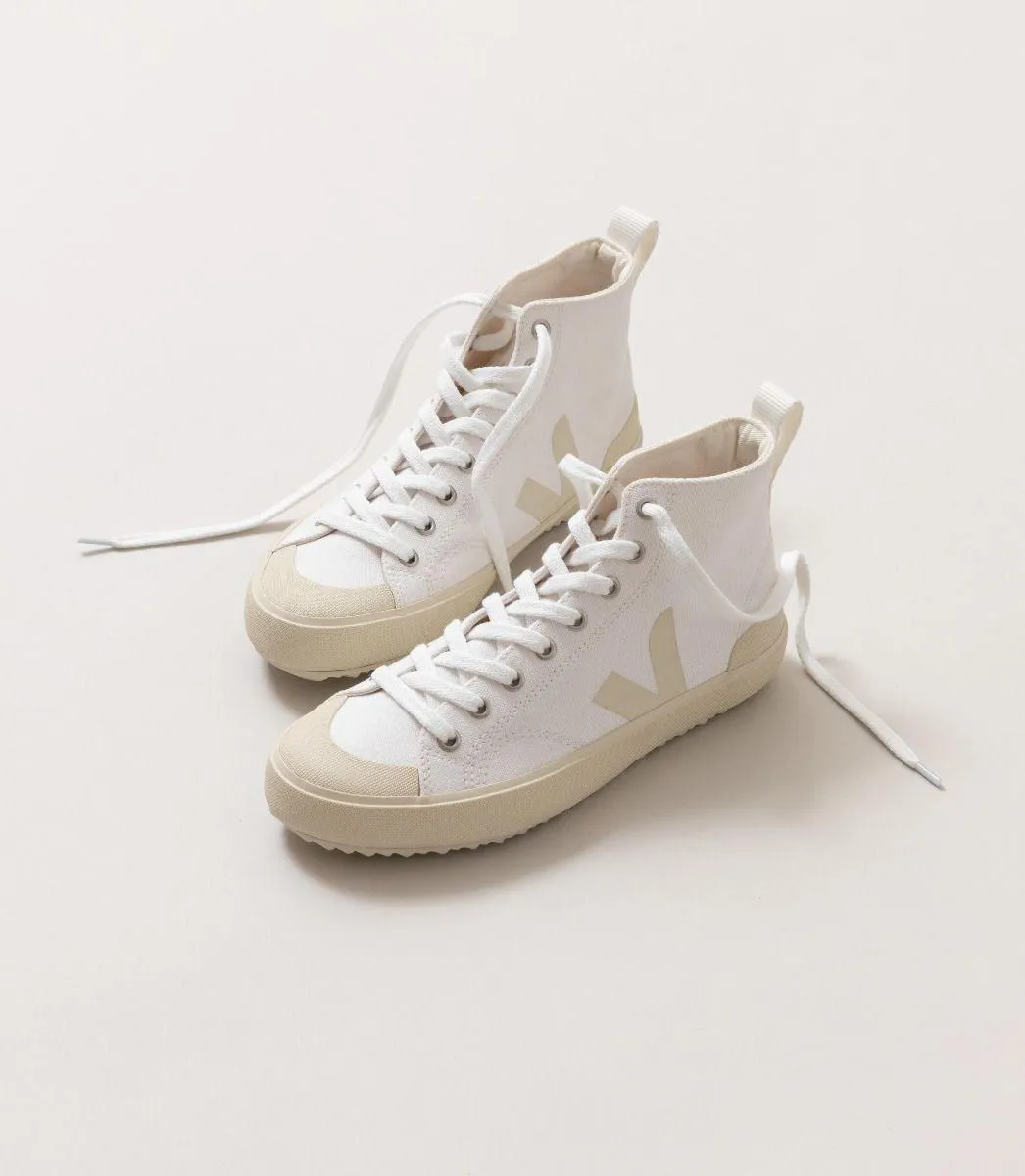 Veja - NOVA HT Canvas White Pierre