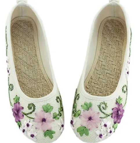 Vintage Embroidered Women Flats Flower Slip On Cotton Fabric Linen Comfortable Old Peking Ballerina Flat Shoes Sapato Feminino