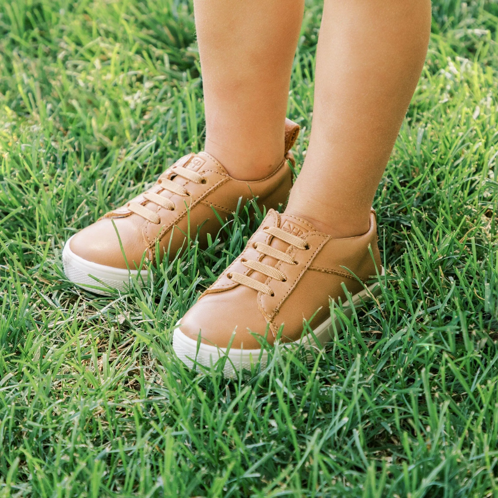 Weathered Brown Classic Lace Up II Sneaker